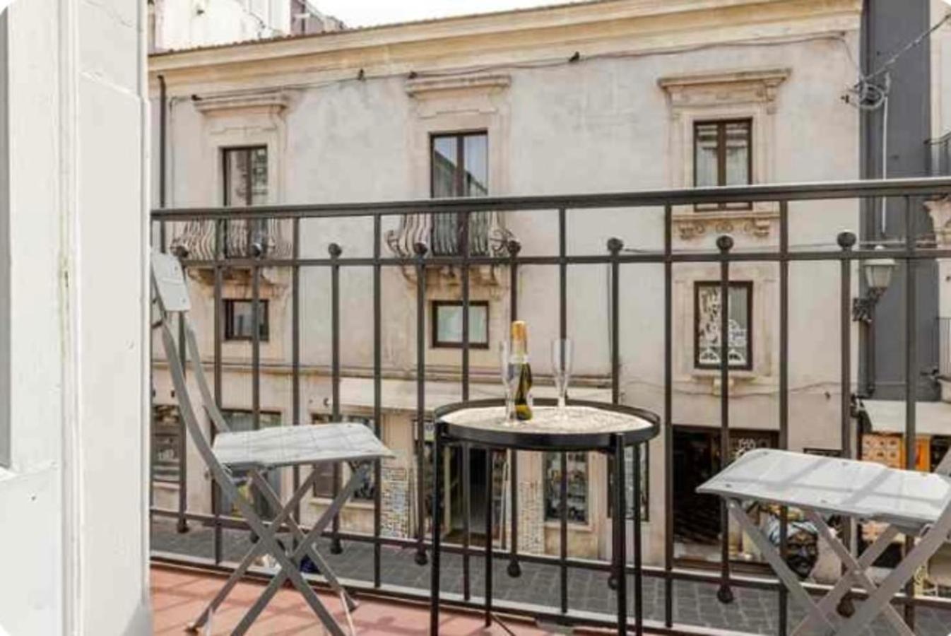 Villa San Martino House Al Duomo à Catane Extérieur photo
